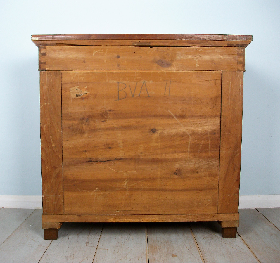 A Fine 19th Century French Walnut Console Table